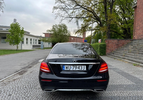 Mercedes-Benz Klasa E cena 120000 przebieg: 166000, rok produkcji 2016 z Wrocław małe 407